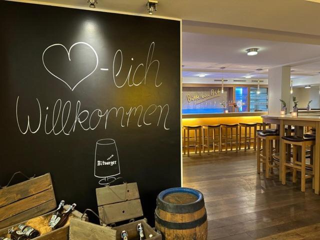 Zum Simonbraeu Bitburg Exterior foto