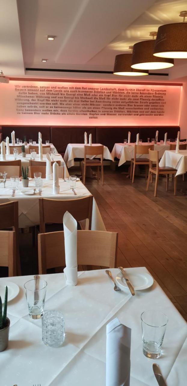 Zum Simonbraeu Bitburg Exterior foto